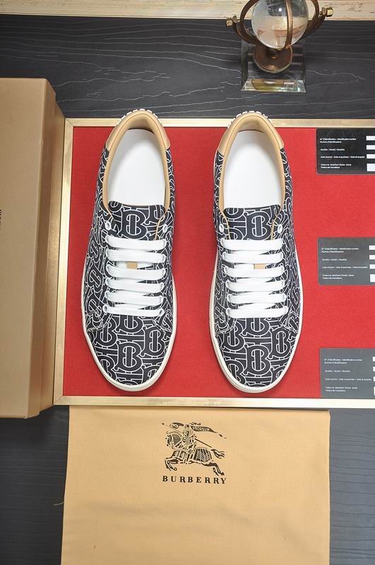 Burberry sz38-44 hnq0121